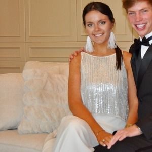 Meet your Posher, Jenny